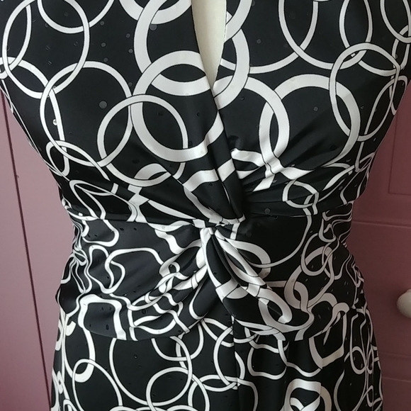 NUAVA Black and White dress - Picture 3 of 8